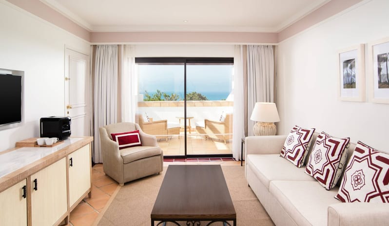 PINE CLIFF - DUPLEX SUIT OCEAN VIEW LIVING ROOM